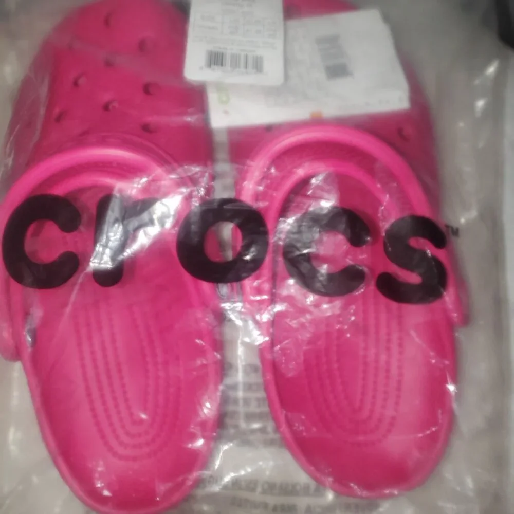 Crocs - Picture 2 of 2
